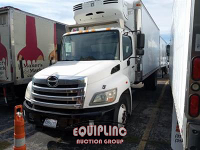 2006 Hino 268 4X2 S/A 22FT REFRIGERATED 