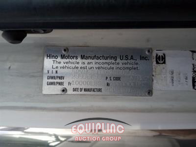 2006 Hino 268 4X2 S/A 22FT REFRIGERATED 