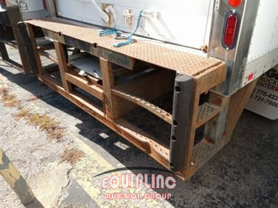 2006 Hino 268 4X2 S/A 22FT REFRIGERATED 