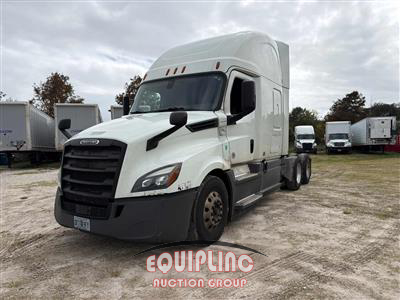 2020 Freightliner CASCADIA