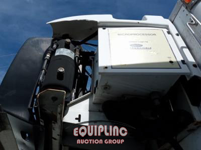 2005 Hino 268 4X2 S/A 22FT REFRIGERATED 