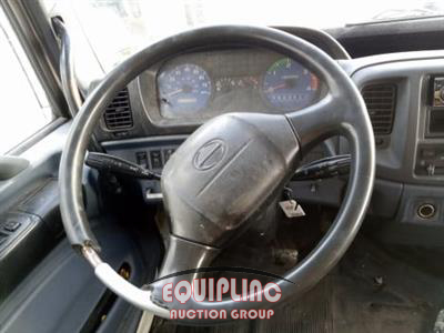 2005 Hino 268 4X2 S/A 22FT REFRIGERATED 
