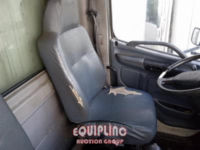 2005 Hino 268 4X2 S/A 22FT REFRIGERATED 