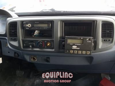 2005 Hino 268 4X2 S/A 22FT REFRIGERATED 