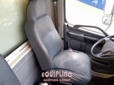 2005 Hino 268 4X2 S/A 22FT REFRIGERATED 