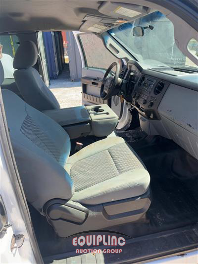 2016 Ford F250 S/A EXT CAB UTILITY TRUCK