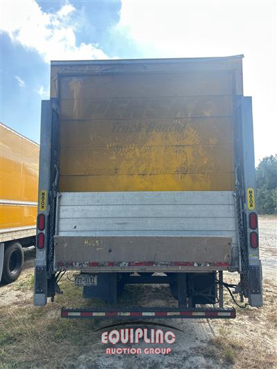 2018 Freightliner M2