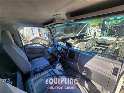 2016 Isuzu NQR