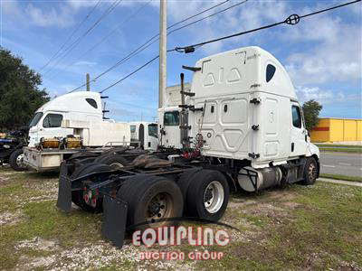 2020 Freightliner Cascadia
