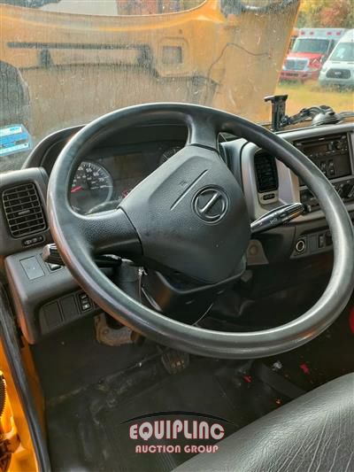 2019 Hino 268 4X2 S/A BOX TRUCK
