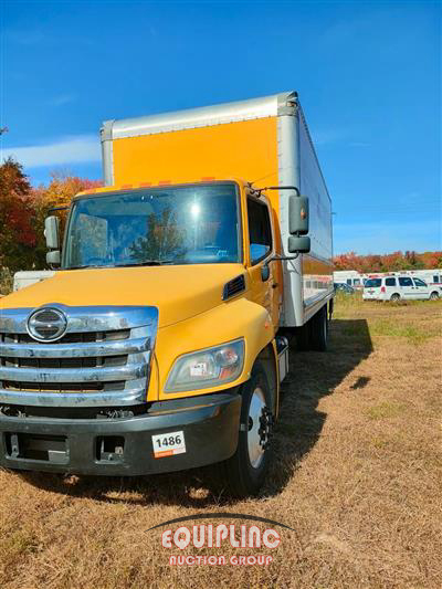 2019 Hino 268 4X2 S/A BOX TRUCK