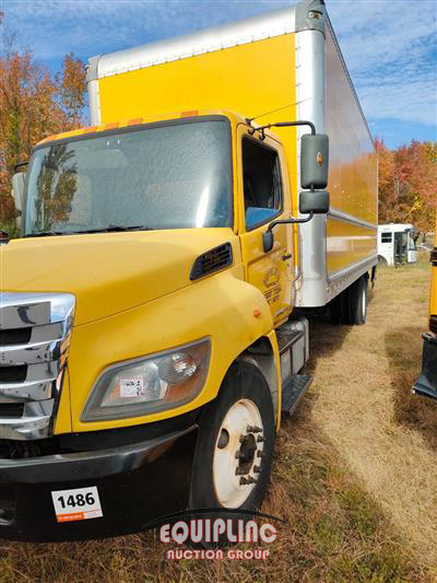 2019 Hino 268 4X2 S/A BOX TRUCK
