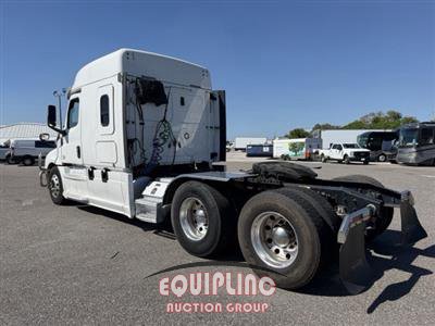 2020 Freightliner Cascadia