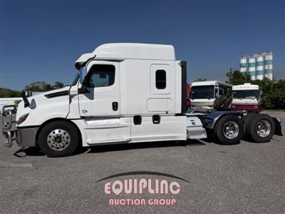 2020 Freightliner Cascadia
