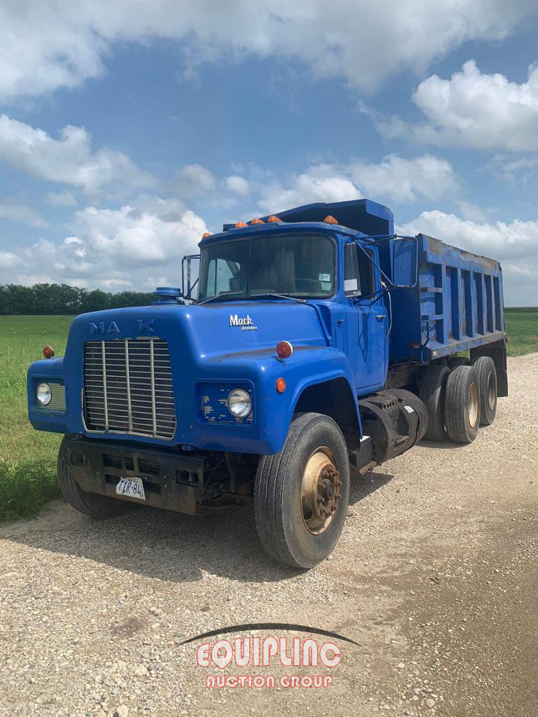 Mack RD Trucks For Sale