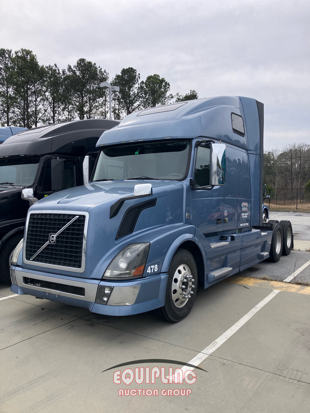 2014 VOLVO TRUCK VNL