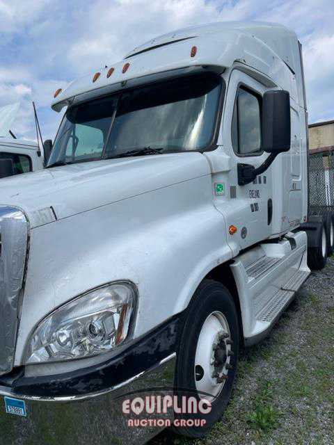 2016 Freightliner CASCADIA