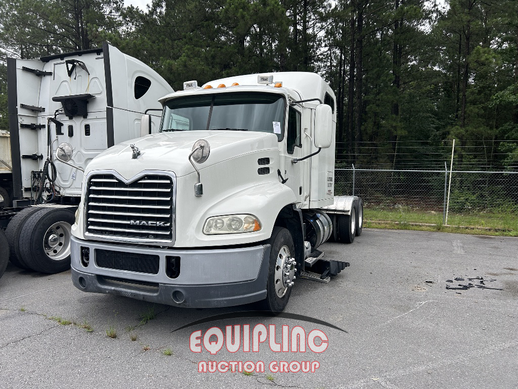 2016 Mack CXU613