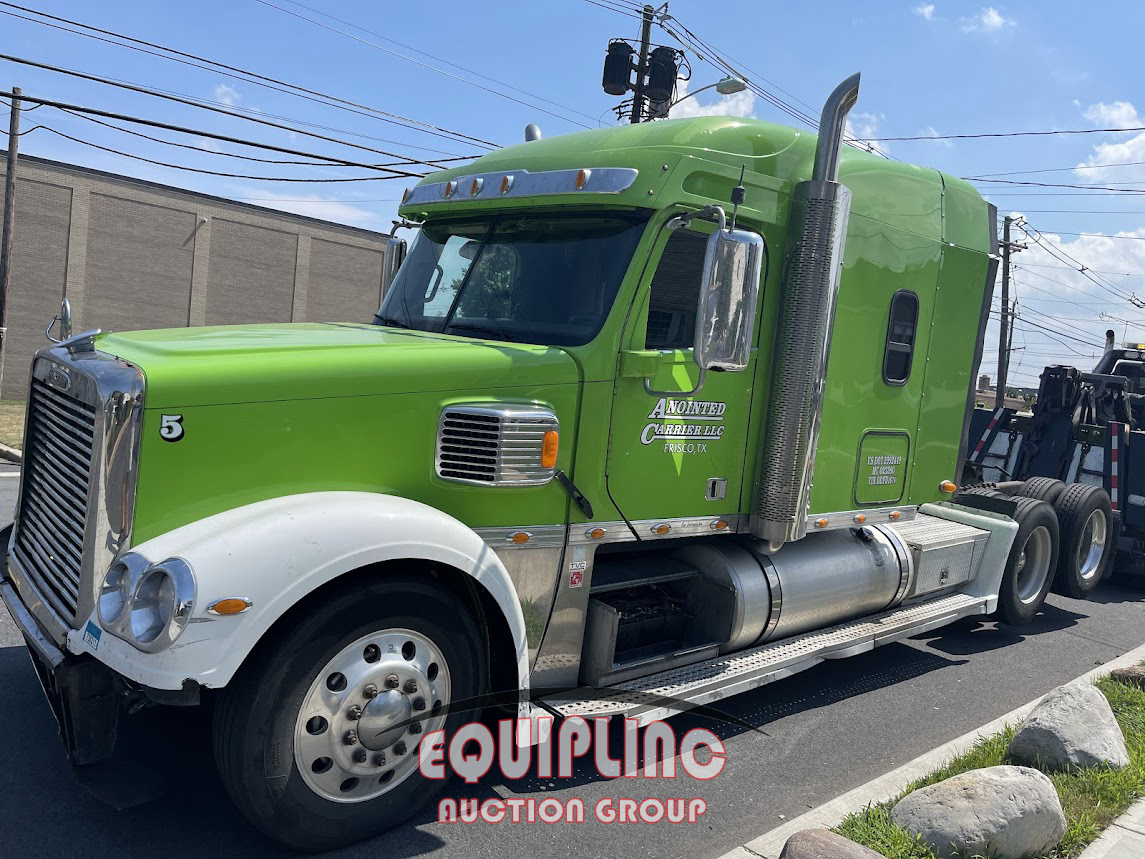 2013 Freightliner CORONADO GLIDER