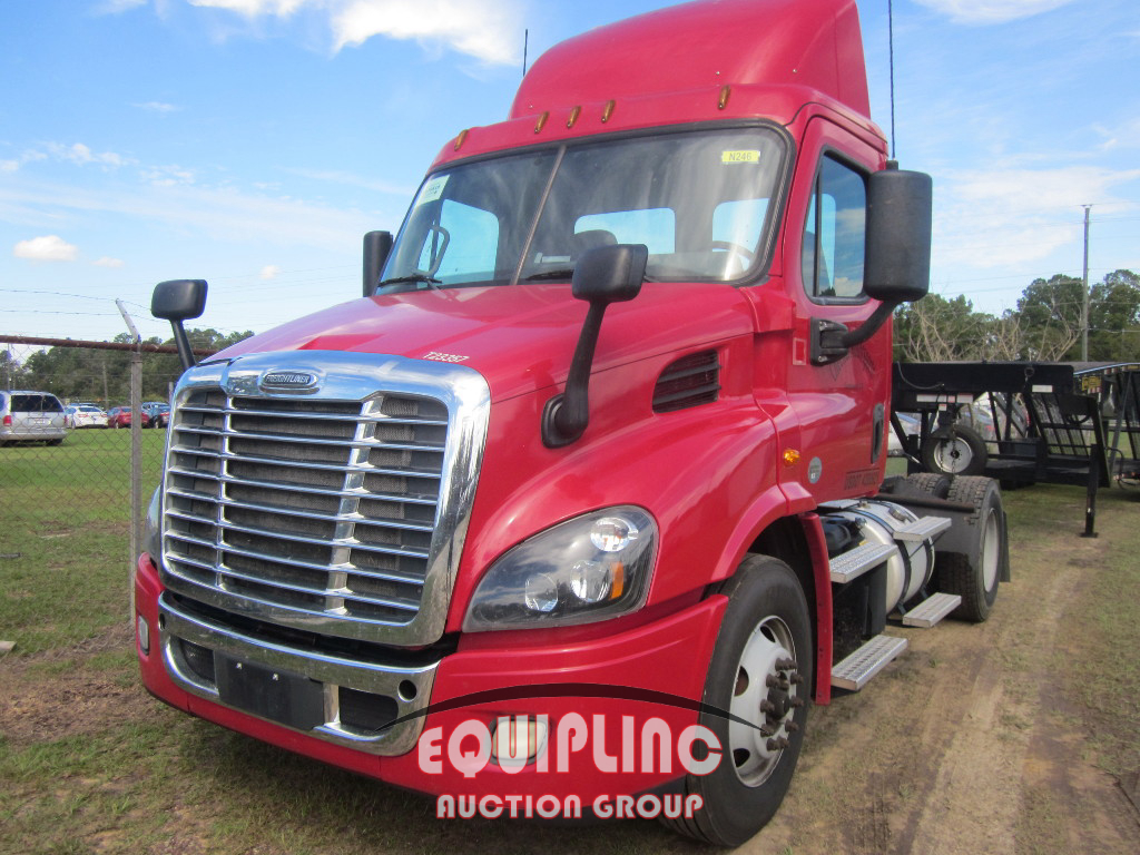 2017 Freightliner CASCADIA