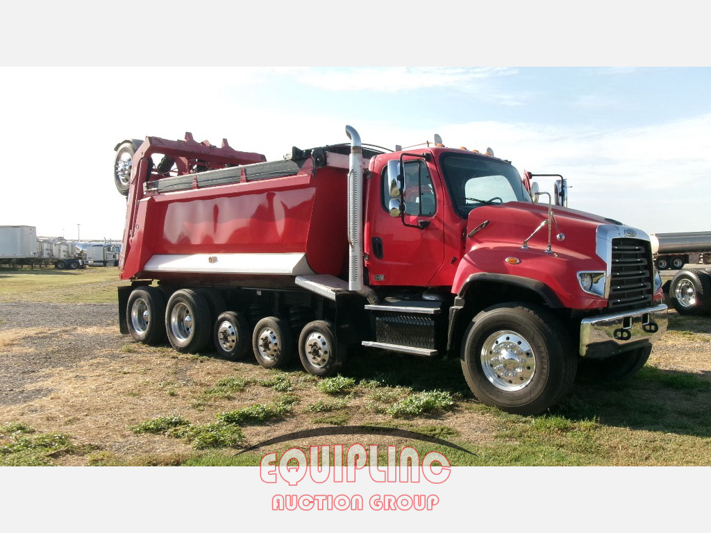 2012 Freightliner 114SD