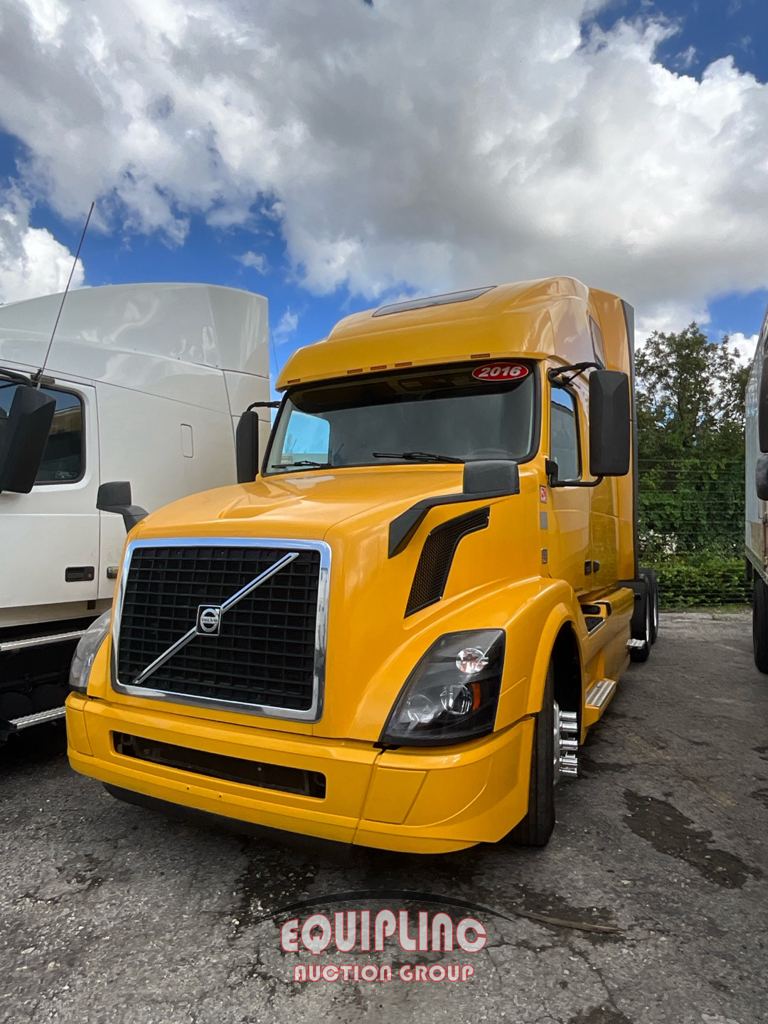 2016 VOLVO TRUCK VNL