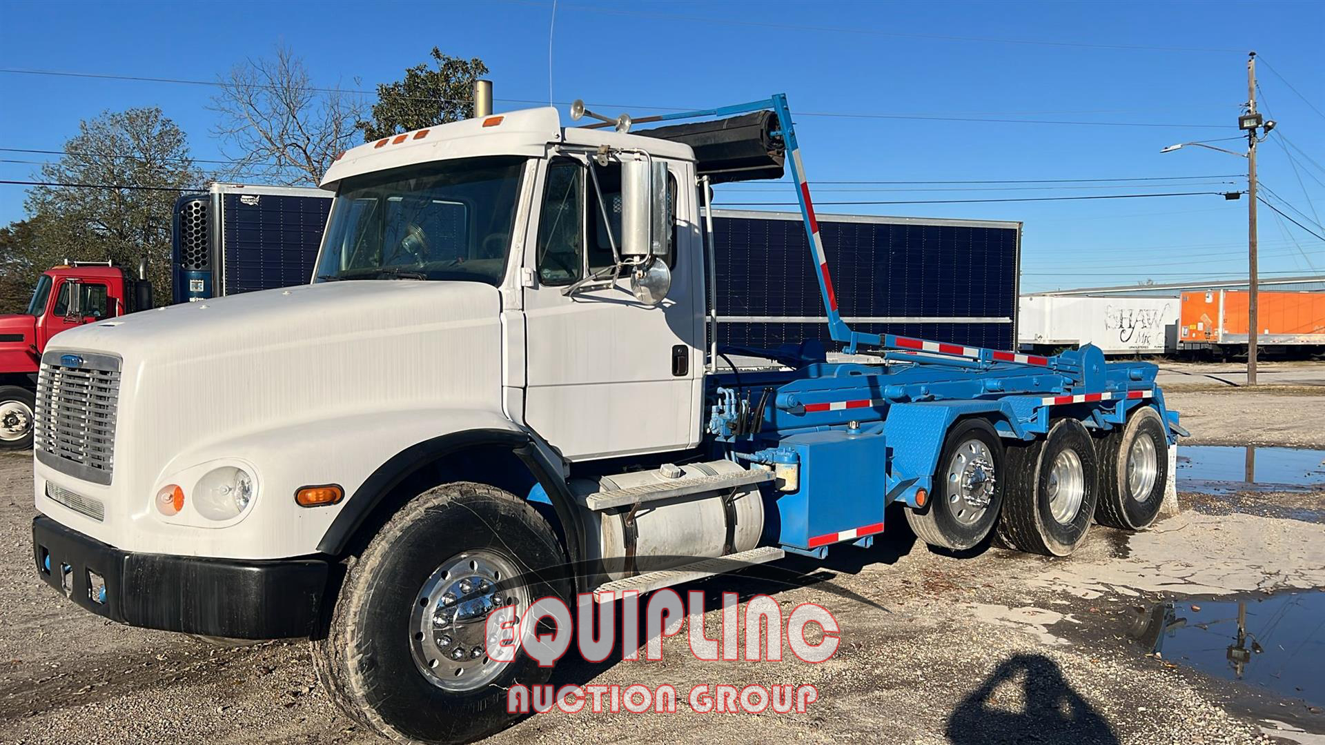 2002 Freightliner FL112