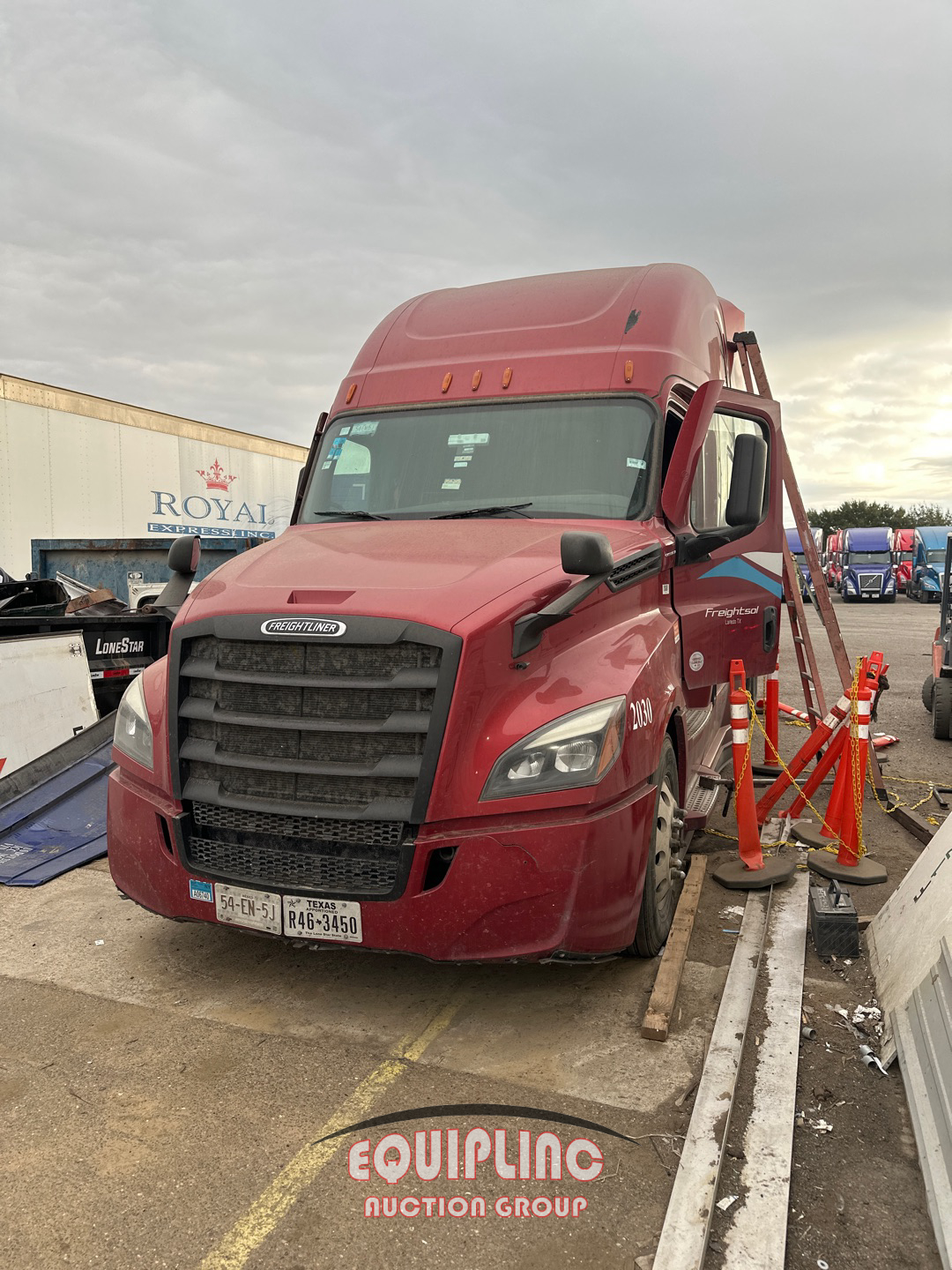 2020 Freightliner CASCADIA