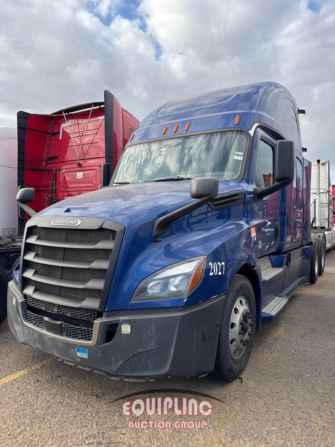 2020 Freightliner CASCADIA