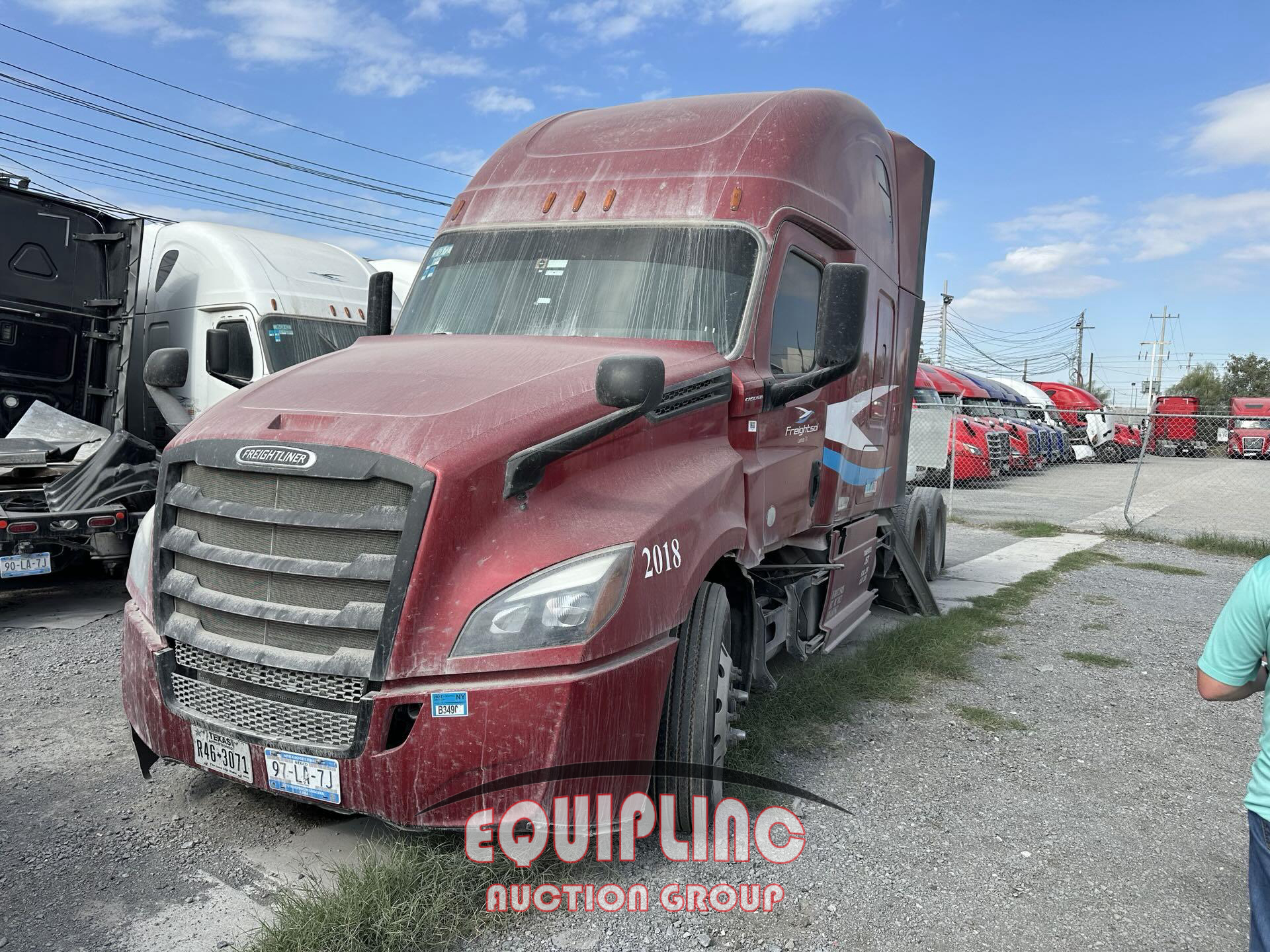 2020 Freightliner CASCADIA 126