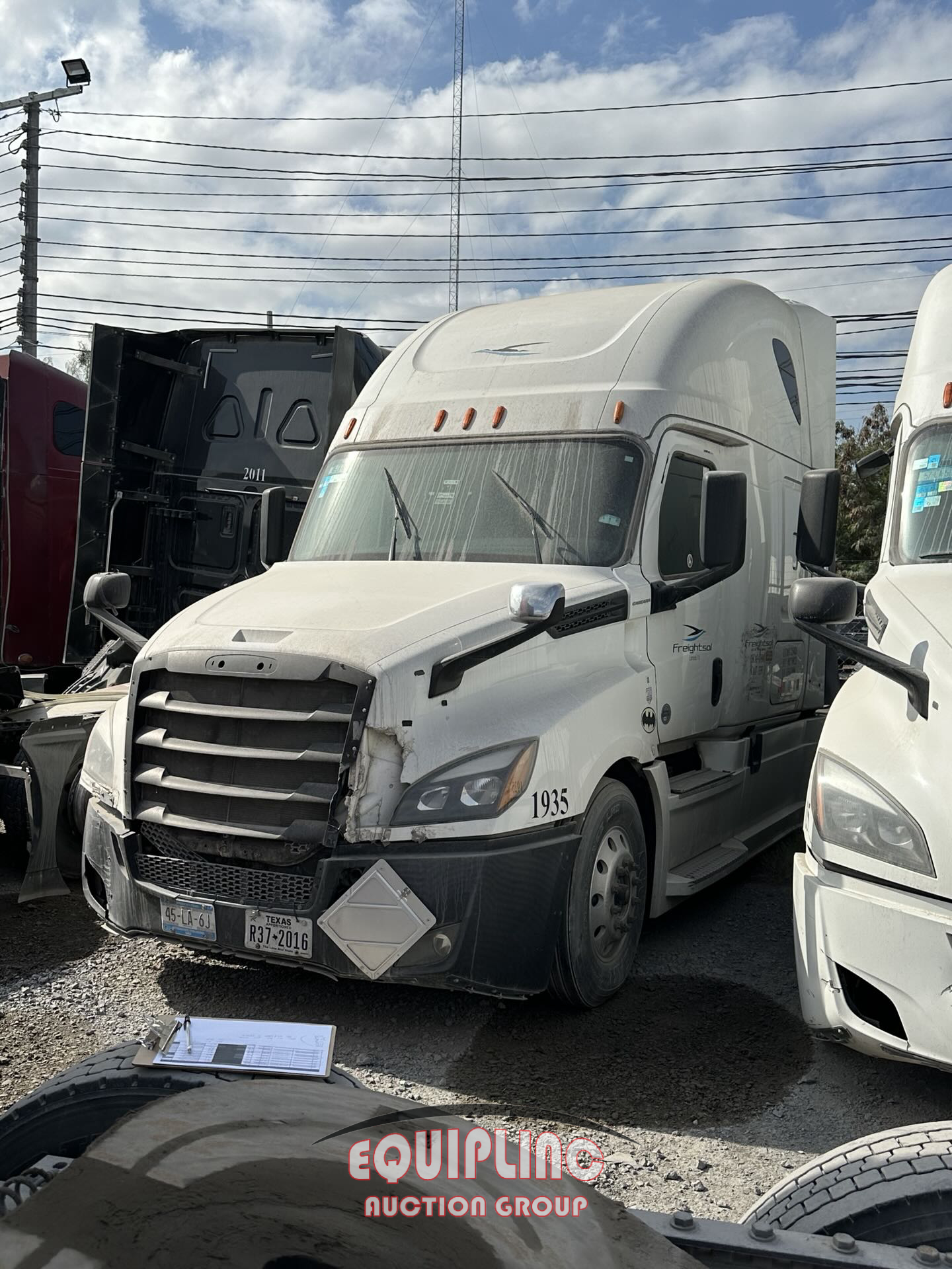 2019 Freightliner CASCADIA 126