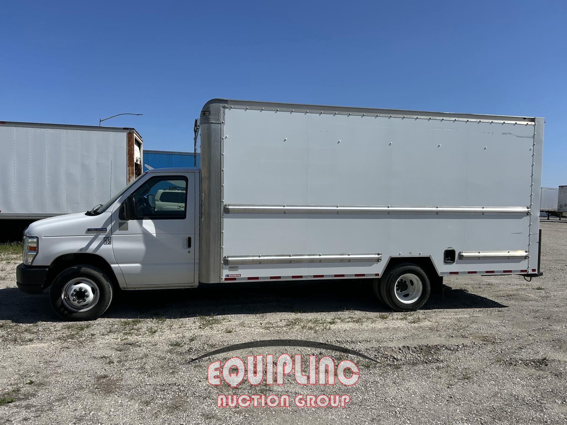 2018 Ford E-350