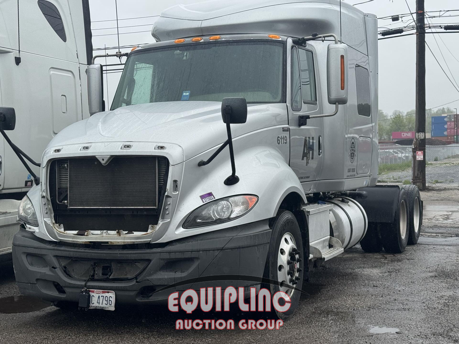 2016 International LF687