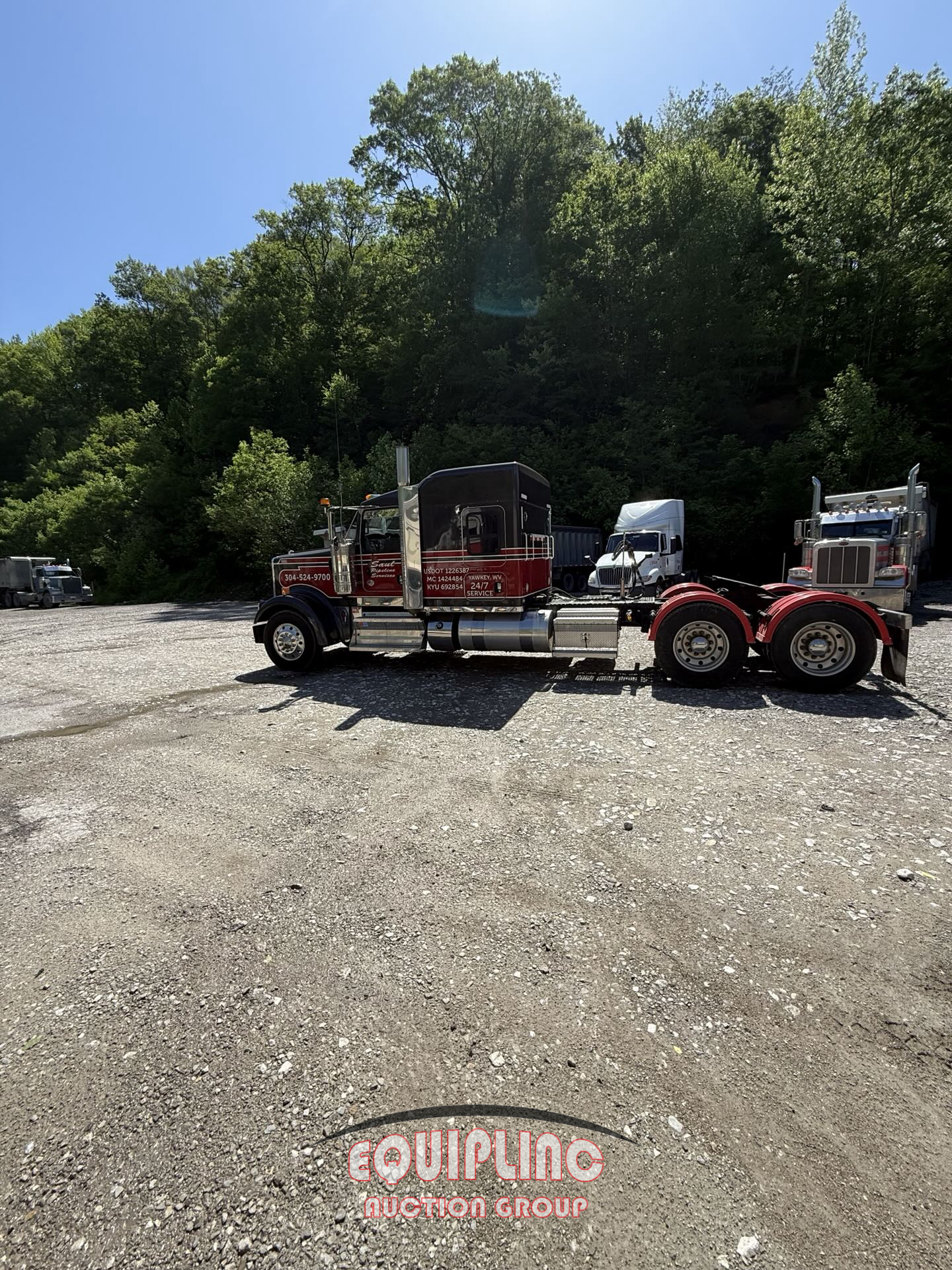 2021 Kenworth W900