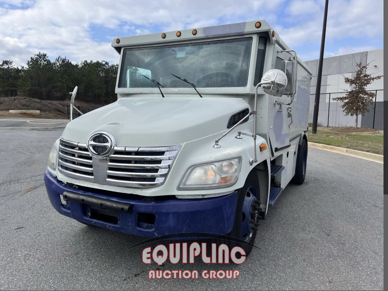 2008 Hino 268