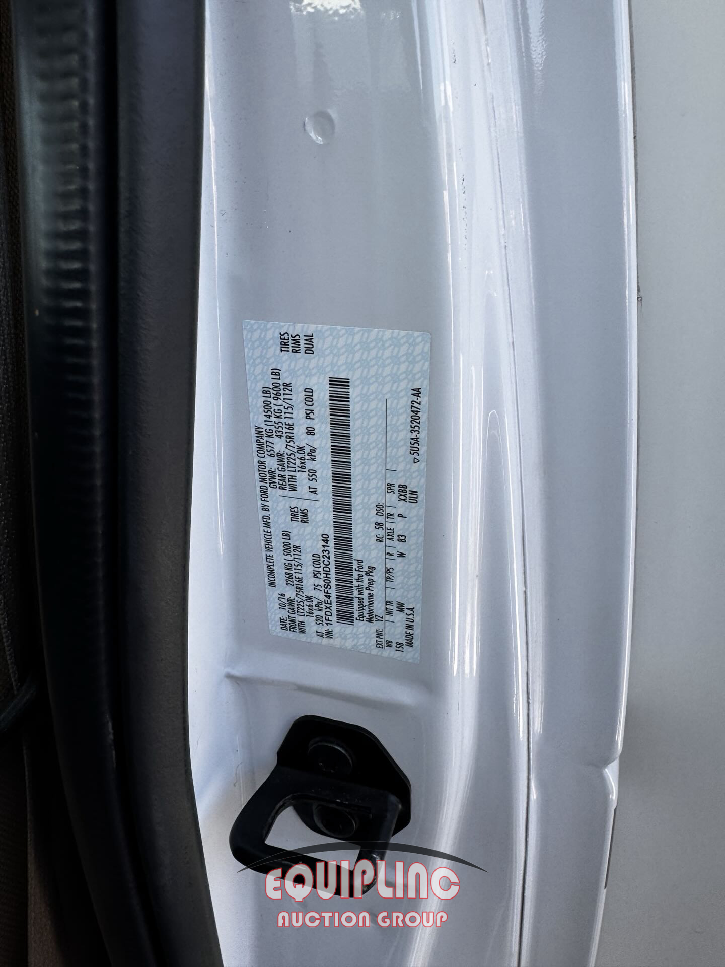 2017 Ford E-450