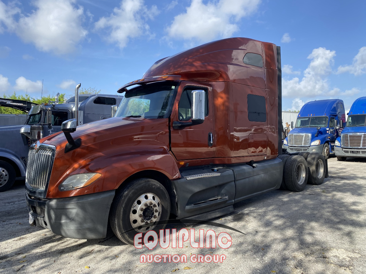 2019 International LT625
