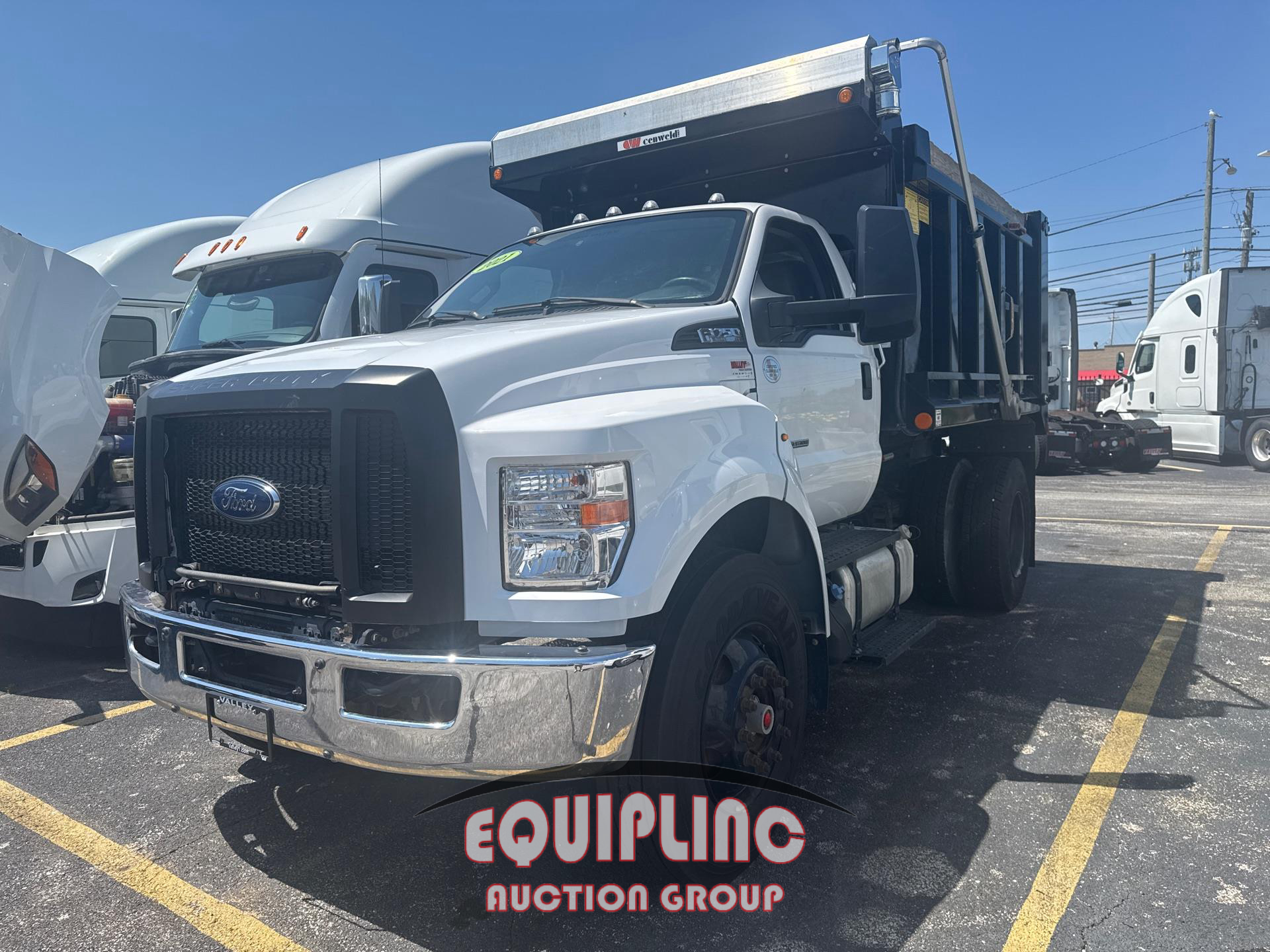 2021 Ford F-750