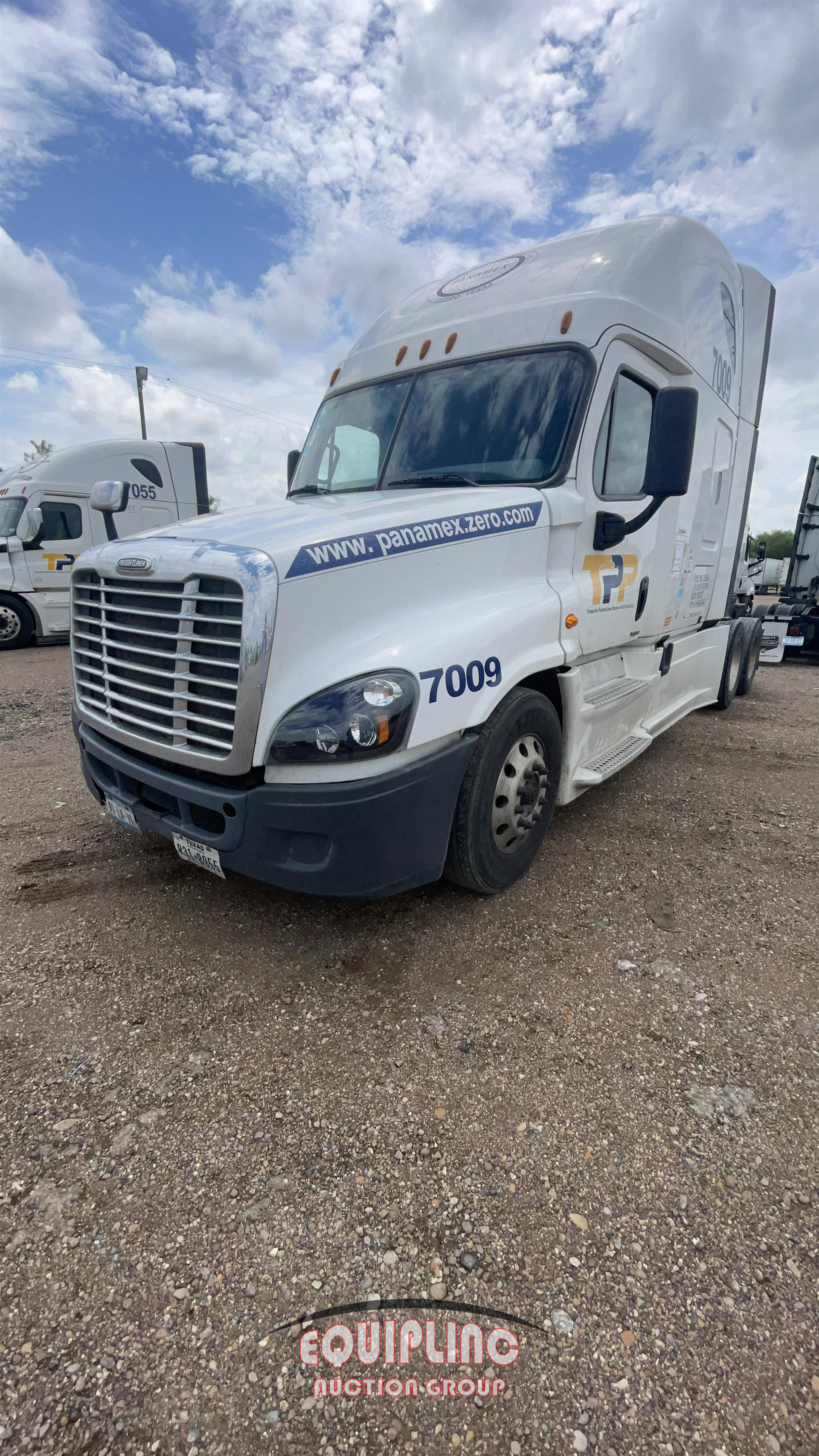 2017 Freightliner Cascadia 125
