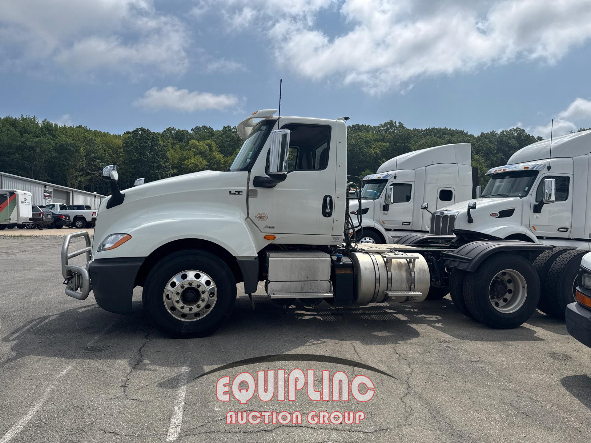 2021 International LT625