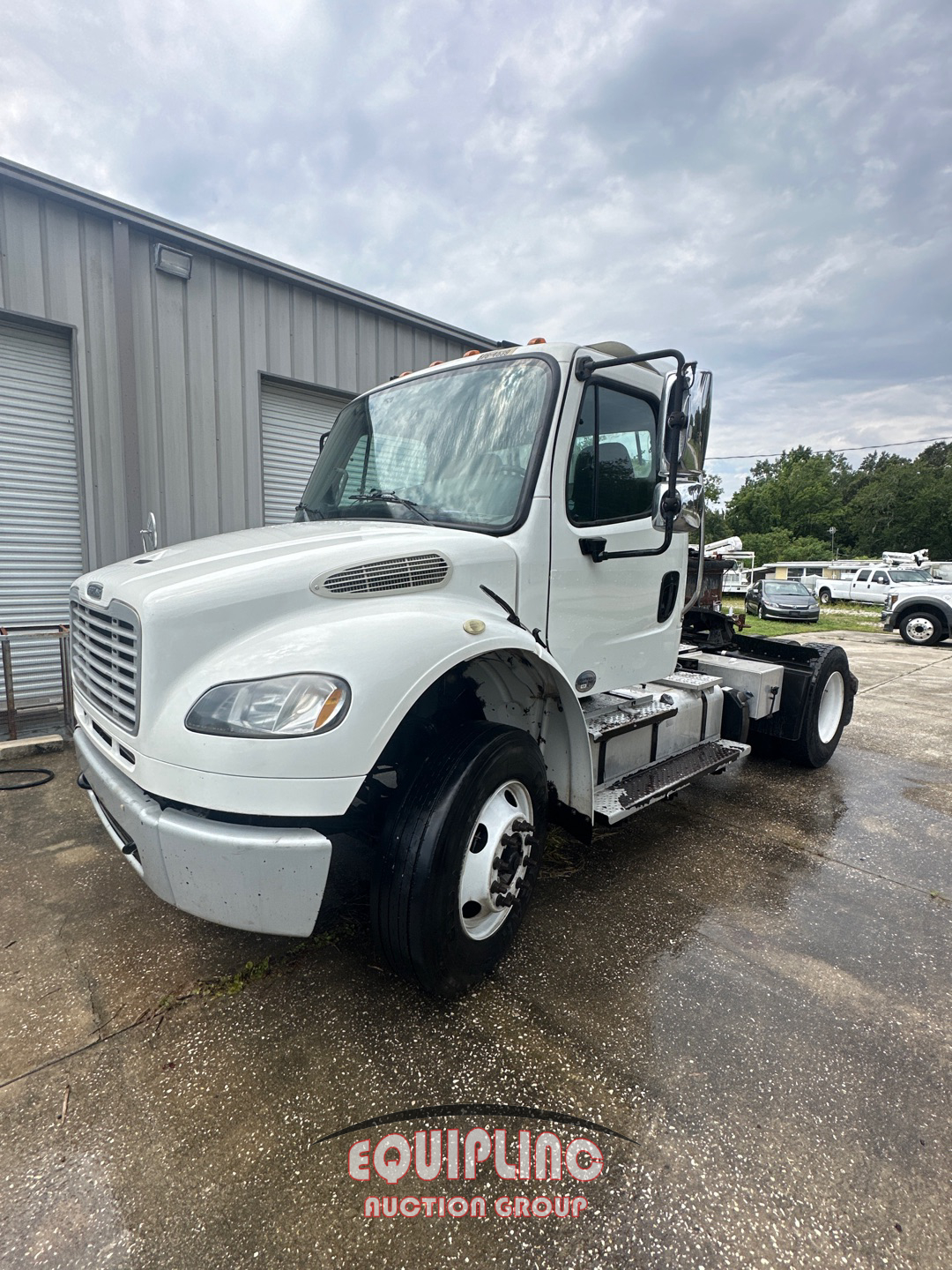 2015 Freightliner M2