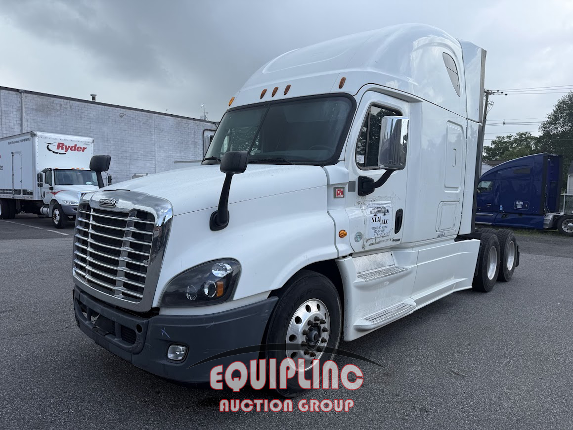2016 Freightliner CASCADIA
