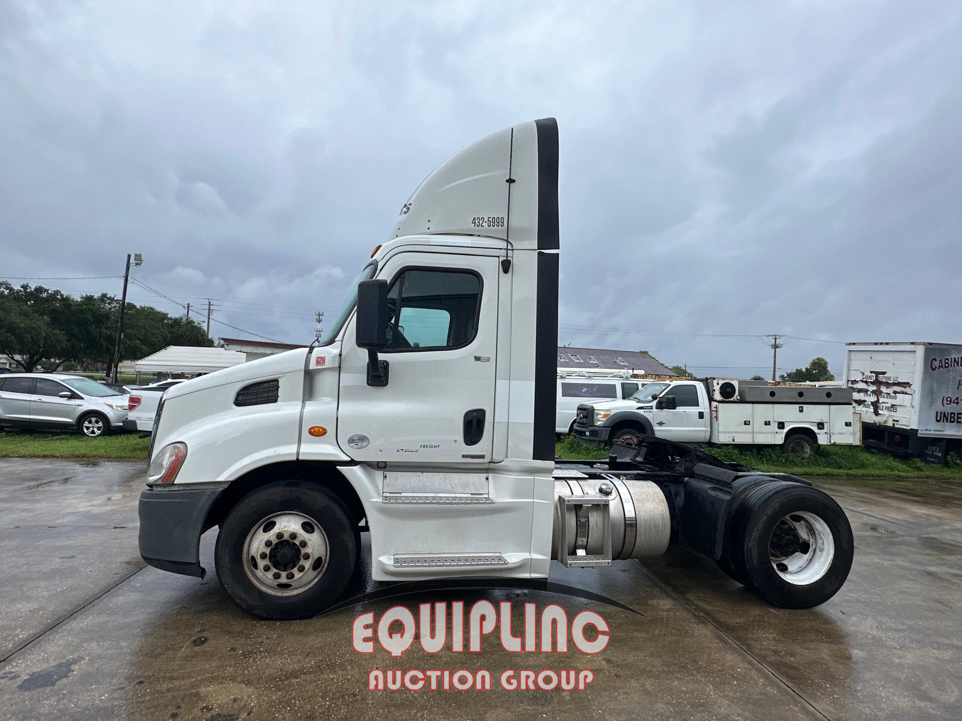 2016 Freightliner CASCADIA