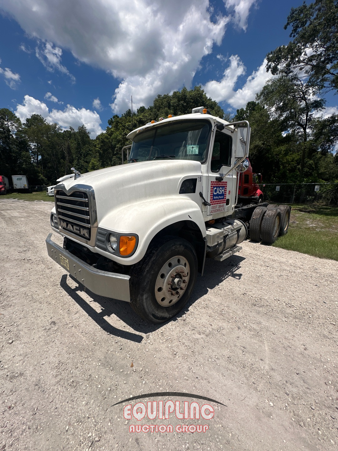 2005 Mack GRANITE GU713