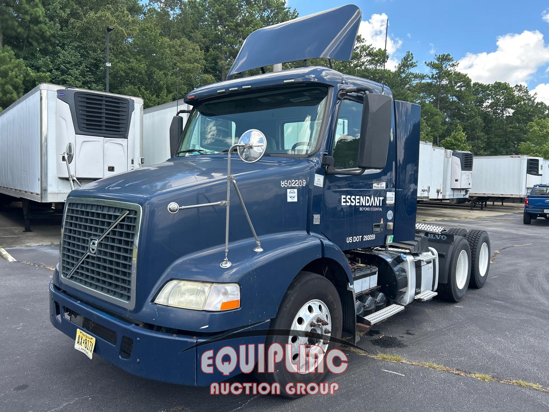 2013 VOLVO TRUCK VNM