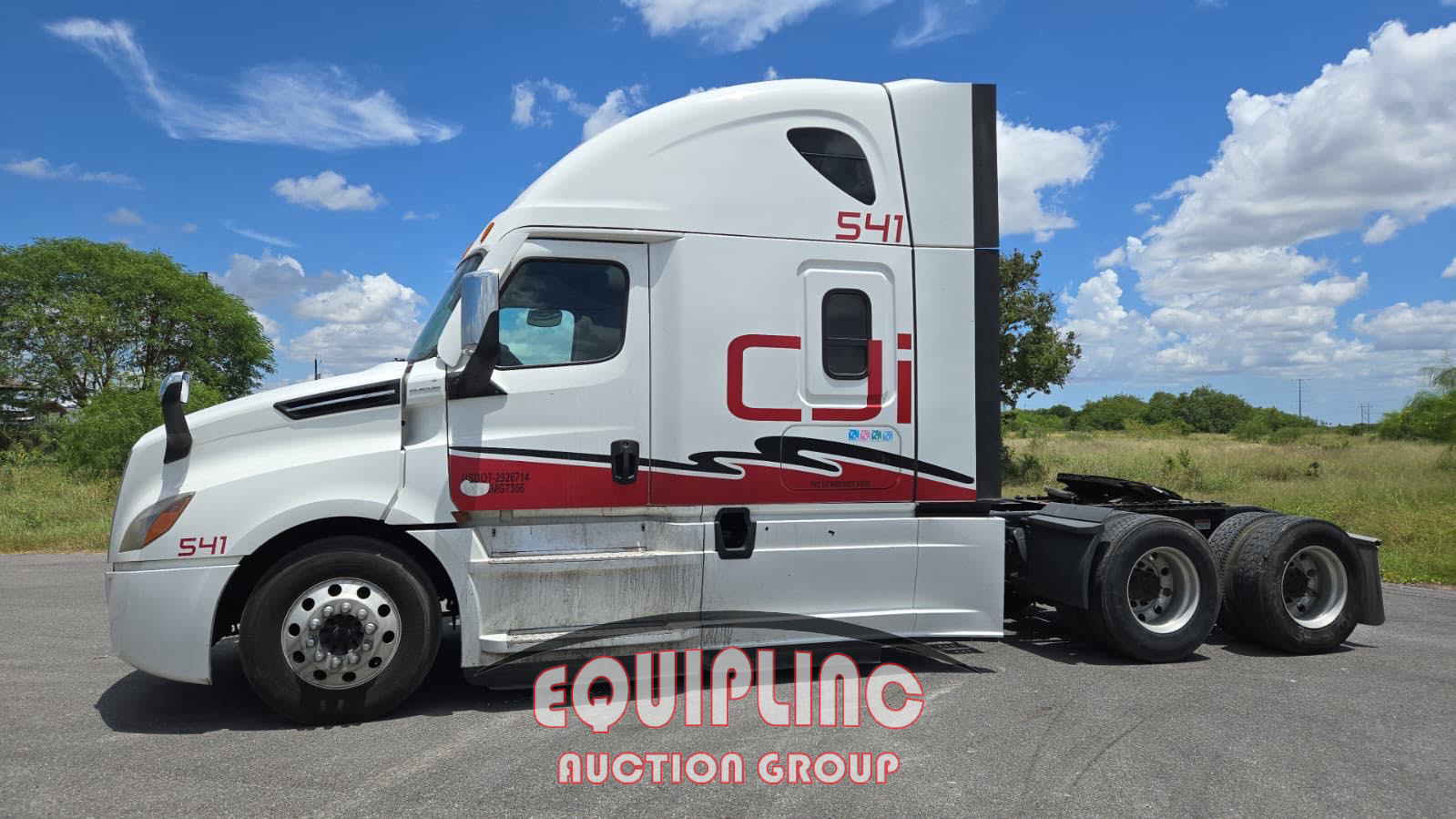 2020 Freightliner CASCADIA