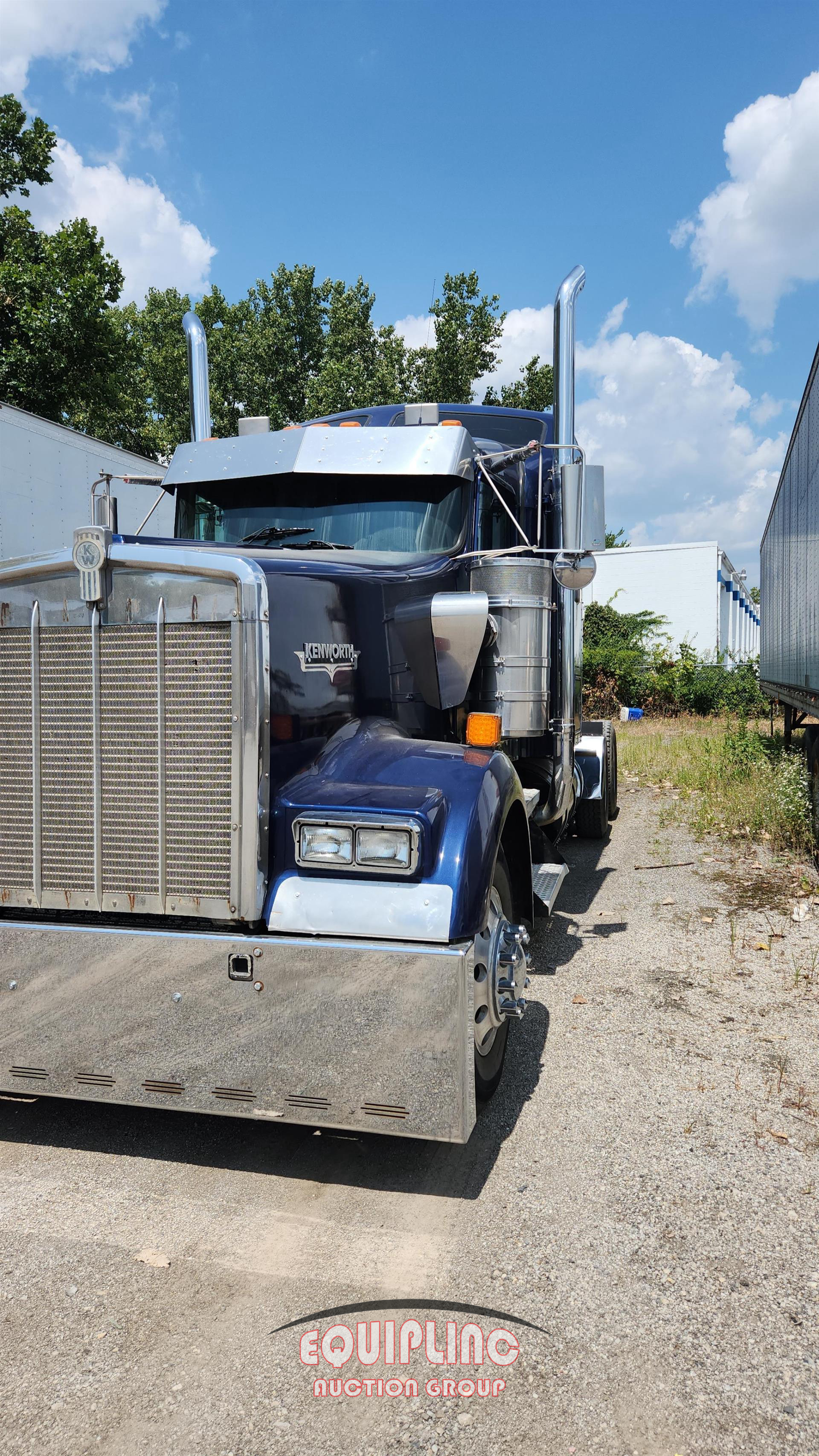 1999 Kenworth W900