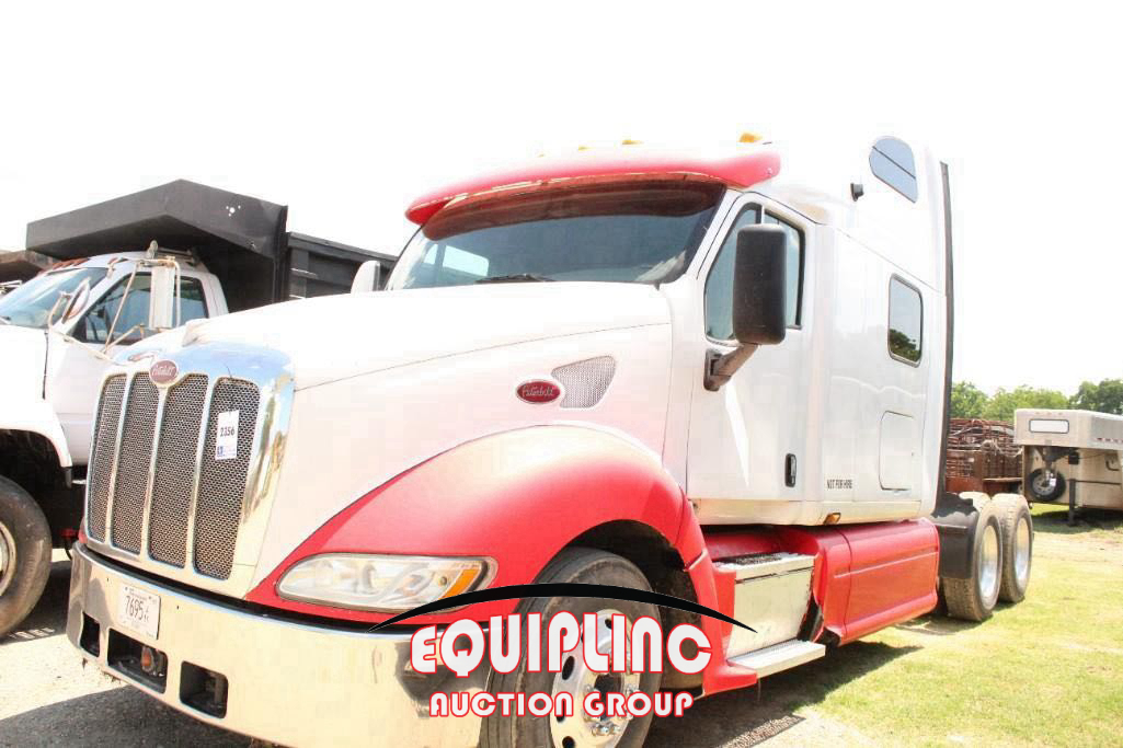 2010 Peterbilt 387