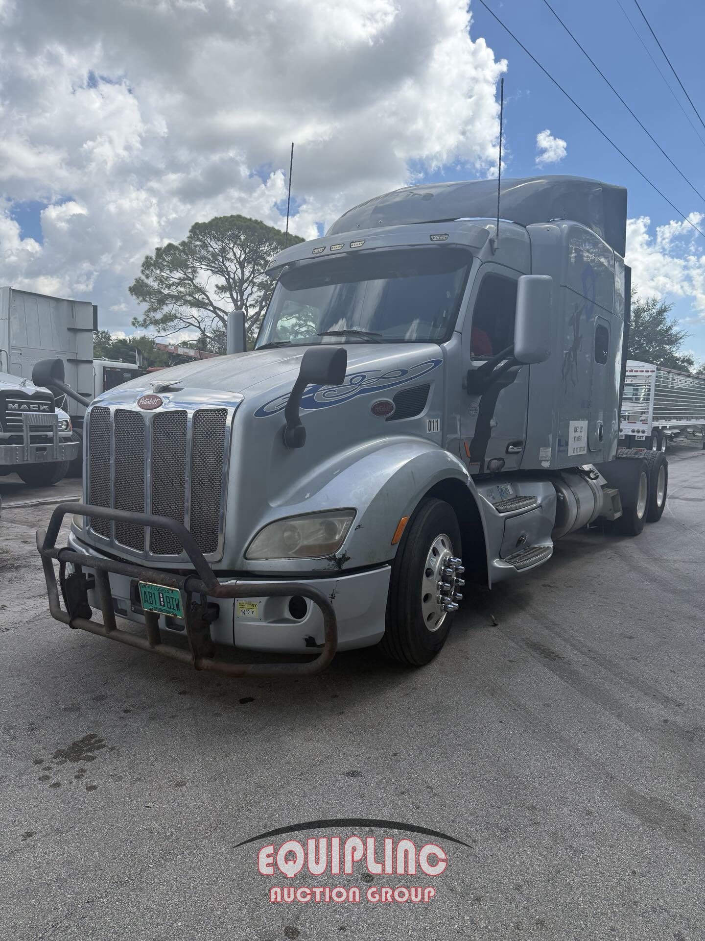 2015 Peterbilt 579