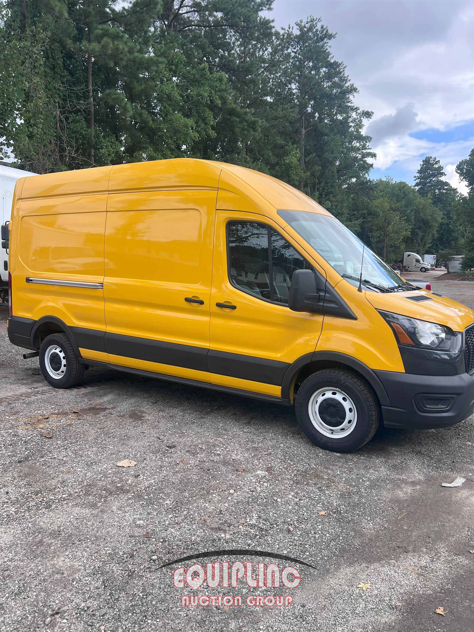 2021 Ford TRANSIT 250